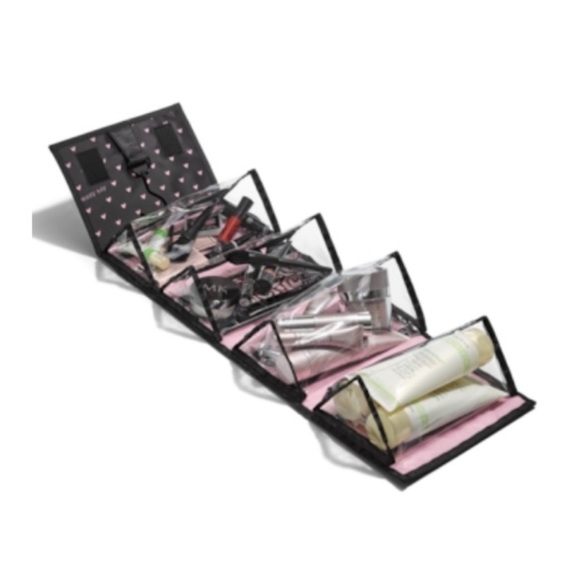 New! Mary Kay Travel Roll Up Bag Black W/ Hearts - Picture 4 of 5